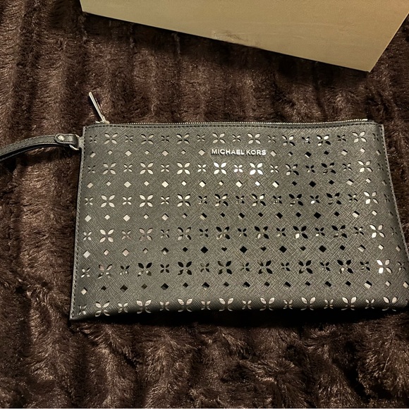 Michael Kors Women’s Floral Perforated Large Zip Clutch - Picture 4 of 13
